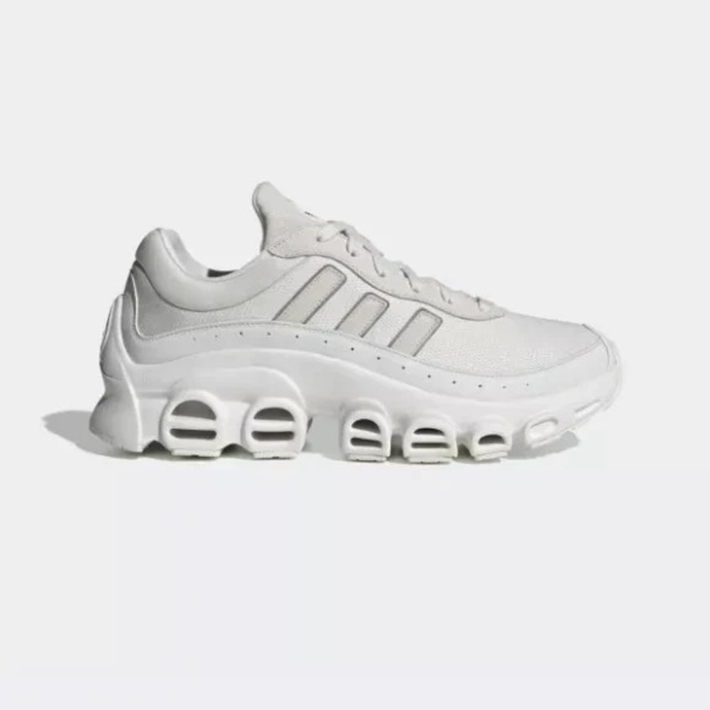 Adidas Adifom Megaride Kids Size 4.5‎ Running Shoes White Sneakers